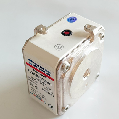 Ferraz D300084 Originele keramische voertuigbeschermers 1250A 690V 200KA DC-foutstroom