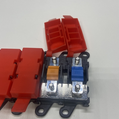 Motor schip Rood Zwart Lage Spanningsvrijheidshouder Voor Jachten Auto's Schepen - 20A 30A 80A 100A 200A Nominale stroom M6 M8 M10