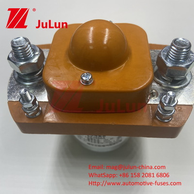 Schroef Mount Yacht Power Off Schakelaar 200A 1P 1NO 12-80V zilver en goud contactpunten, lange levensduur.