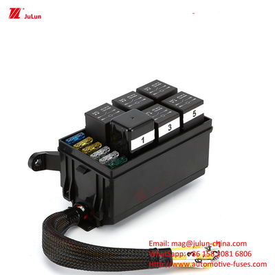Auto 30-500AMP Nominale spanning 32 EU UL-certificering Bolt-type koperen autospuithouder -55~125°C