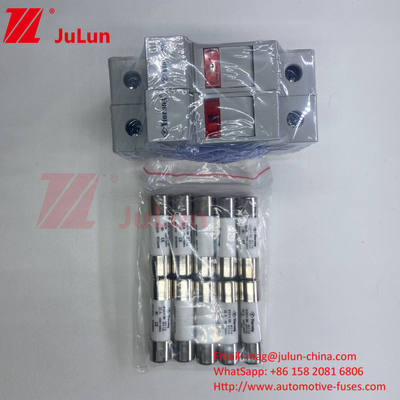 10x38mm 32A Zilveren element zonne-zekerheid voor fotovoltaïsche RT18-32X 10*38mm cilindrische zekeringhouder met 32A 690V laag