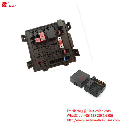 30A-500A kopercontactcircuitbreaker EU UL gecertificeerde plastic / nylon behuizing voor elektrische voertuigen