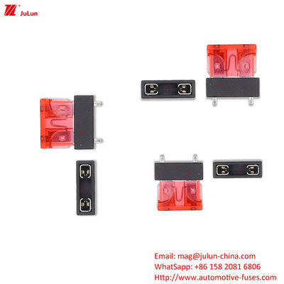 Automobiele externe dimensie veiligheidsdoos 32V nominale koperen contacten