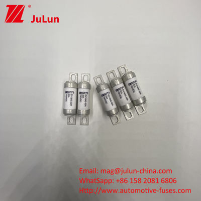 Elektrische voertuigfuse EV1845 15A 700VDC ASMT met schroefterminals voor 80A-150A stroom