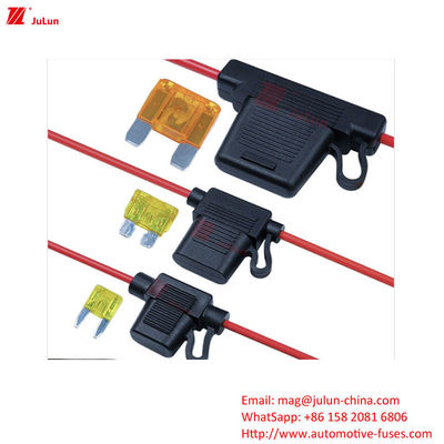 Eu UL Standard Automotive spare parts Fuse holder/Box Plastic/Nylon housing material Nominale spanning 32V Automotive/Electric Vehicle/Truck Toepassingsbereik