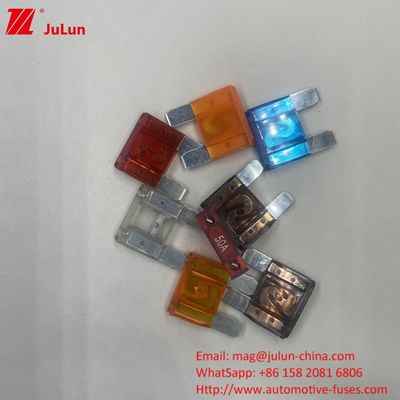 MAXT Blade Fuse 40A Onderhoud van de stabiliteit PA66 Messing voertuigcircuitbreakers