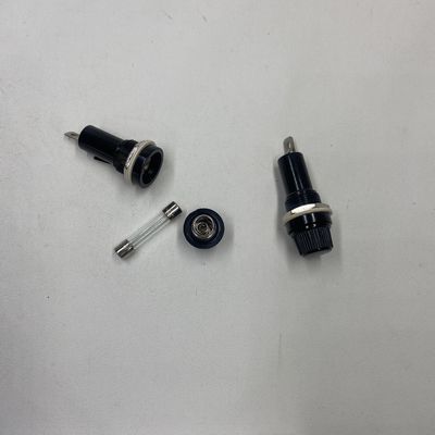 Installatie 6*30mm paneel gemonteerd veiligheidsbeveiliging voor elektrische apparatuur