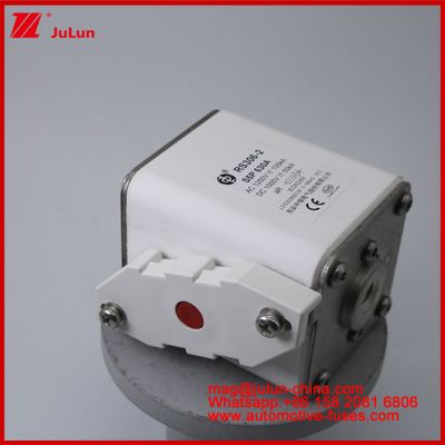 RS306-2 S5P 630A Vierkant elektrisch voertuig tractie karemische lont EV of HEV elektrisch voertuig tractie DC voor EV HEV AC1250V 100KA DC1000V 50KA AR