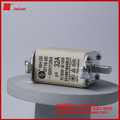 32A 500V NH00 RT16-00 120KA Keramische auto-sluiting Automobile blade mount Voor EV / HEV voertuig situatie