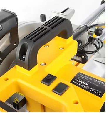 Zaaghoutwerkgereedschap 2400W samengestelde glijmmeter 10-inch Miter snijden 255mm Voor doe-het-zelf vakmensen