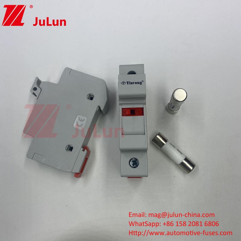 1000VDC 15A Zonne-PV-spuithouder Met Spuit Zonne-PV-spuiters 6A 10A 15A 20A 25A 30A Hoogspanning Voor Zonne-Systeem