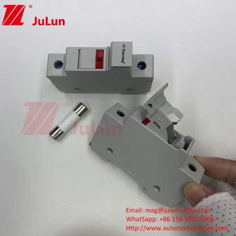 1500VDC Breekcapaciteit Zonne-PV-sluiting Zonne-PV-DC-sluiting 1000V 15A-32A Kwalificatie voor elektrische bescherming in PV-systeem