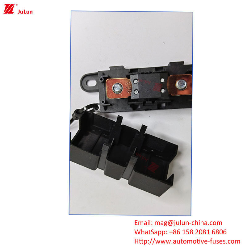 Eu UL Standaard Automobiele onderdelen Buitenafmetingen Veiligheidshulp / Doos Plastic / Nylon behuizing Nominale spanning 32V 48V 72V Automobiele / Elektrovoertuig / Motorfiets