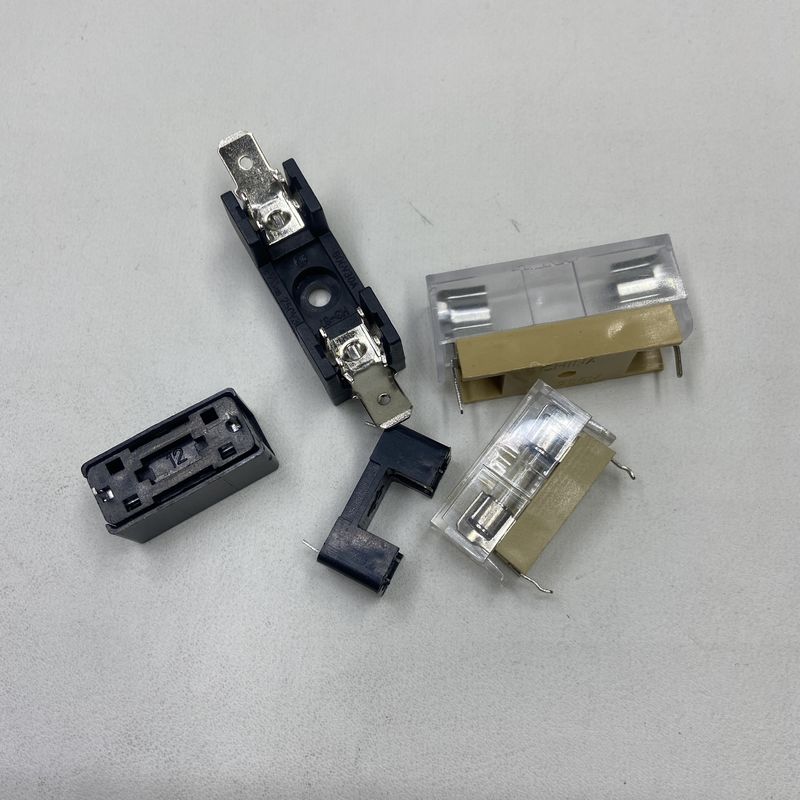PCB-sluitinghouder Ontworpen voor 5*20mm 6*30mm Keramiek op PCB-bord Installatie Vlakke plaat bevestiging