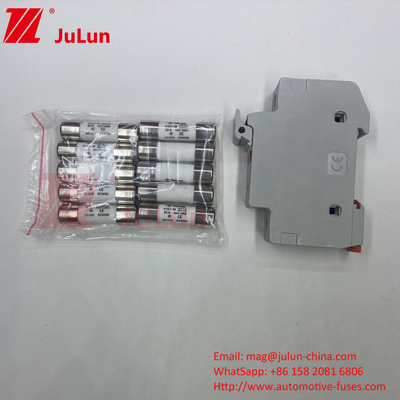 10A-63A PV-sluiting voor zonne-energie PV-installatie 32A 10X38mm 1000V DC Din Rail-sluitinghouder met licht voor zonne-energie