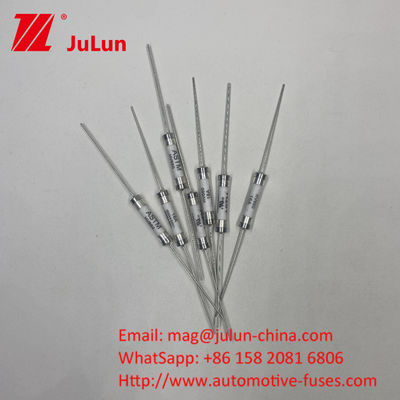 500V ASTM 30A keramische zekeringen met zekeringsclamp voor 10A-30A elektrische stroom 500VDC