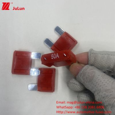 MAXT Blade Fuse 40A Onderhoud van de stabiliteit PA66 Messing voertuigcircuitbreakers